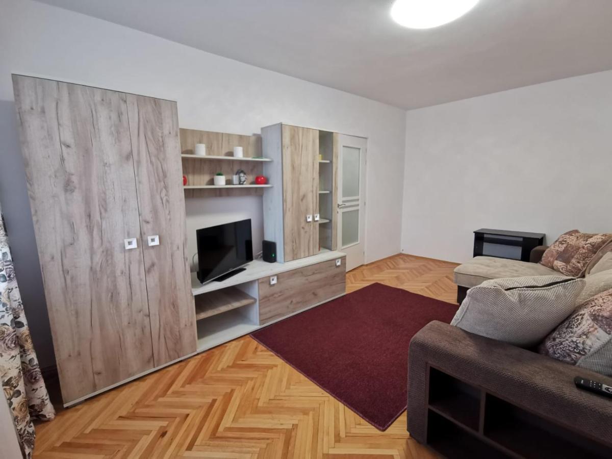 Apartament Carla-Maria Deva Extérieur photo