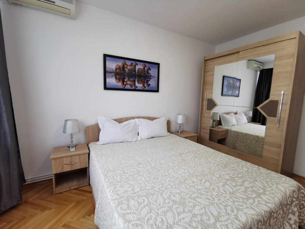 Apartament Carla-Maria Deva Extérieur photo